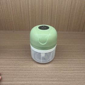 1pc Electric Garlic Chopper, Onion Chopper, USB Charging Vegetable Mincer, Electric Mini Chopper, Food Processor, Kitchen Tools (Color: green, size: 100ML)